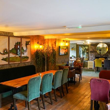 The Bluebell Country Inn, Crickhowell Eksteriør billede