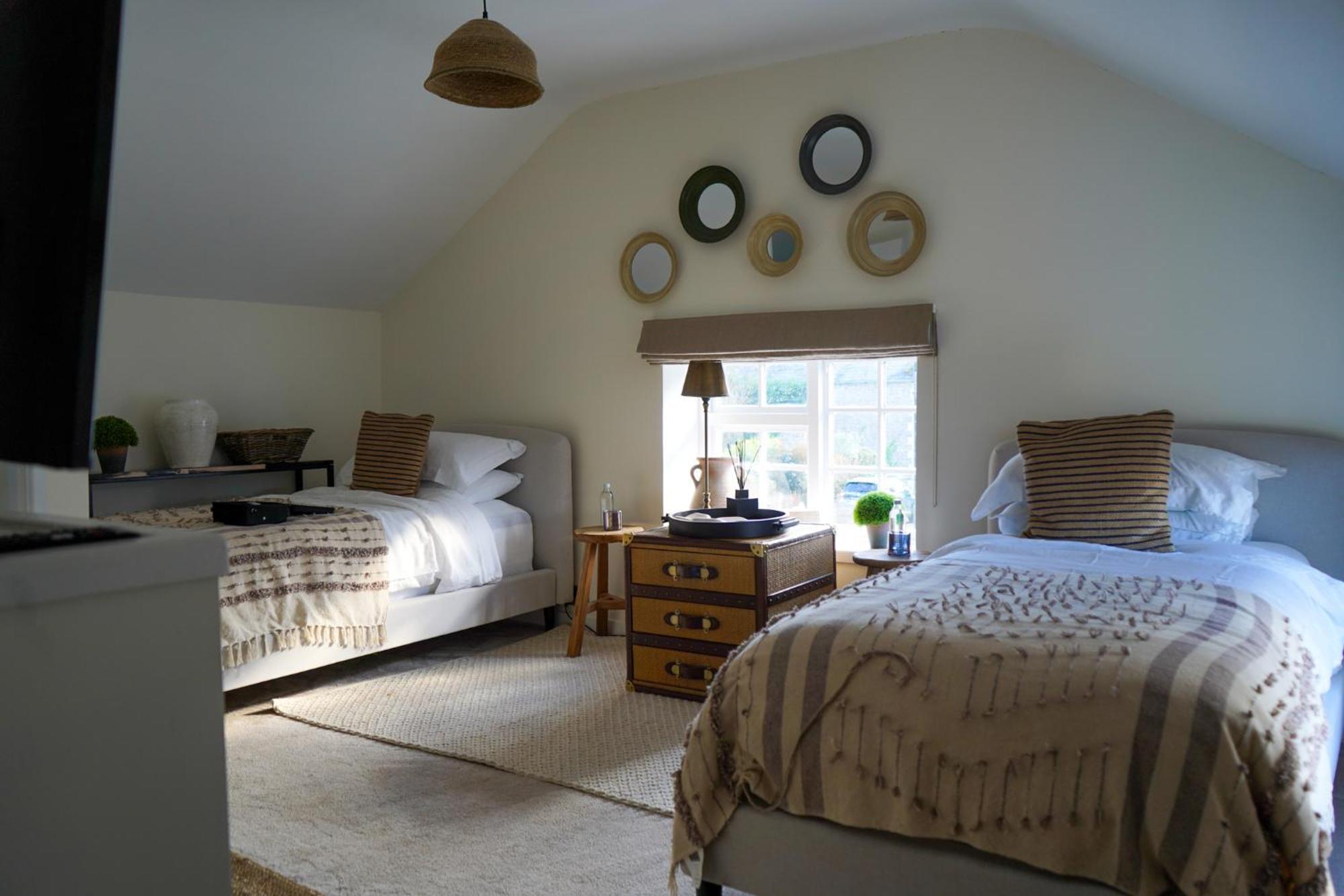 The Bluebell Country Inn, Crickhowell Eksteriør billede